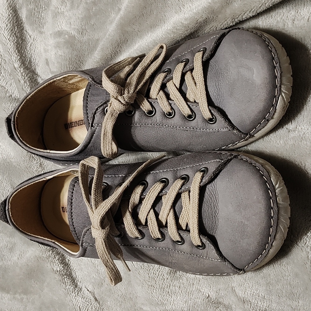Weinbrenner gray shoe with lace up